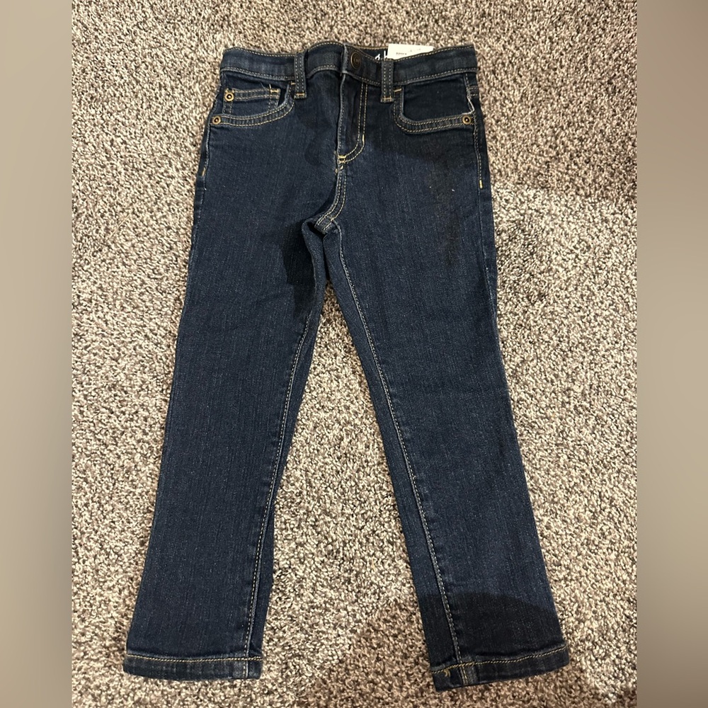 NWT Dark Blue Denim Skinny Jeans. Toddler 4T.